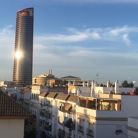 דירות סביליה Esencia Triana מראה חיצוני תמונה